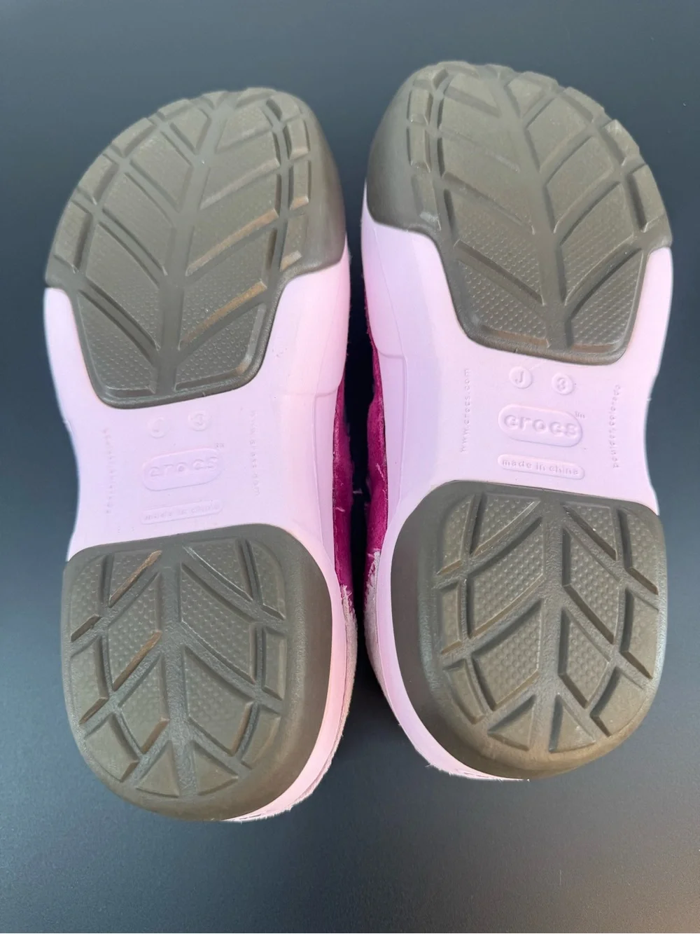 CROCS Toddler Pink & Fuchsia Fuzzy Mary Jane Slippers Size 3